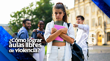 mujeres en las aulas