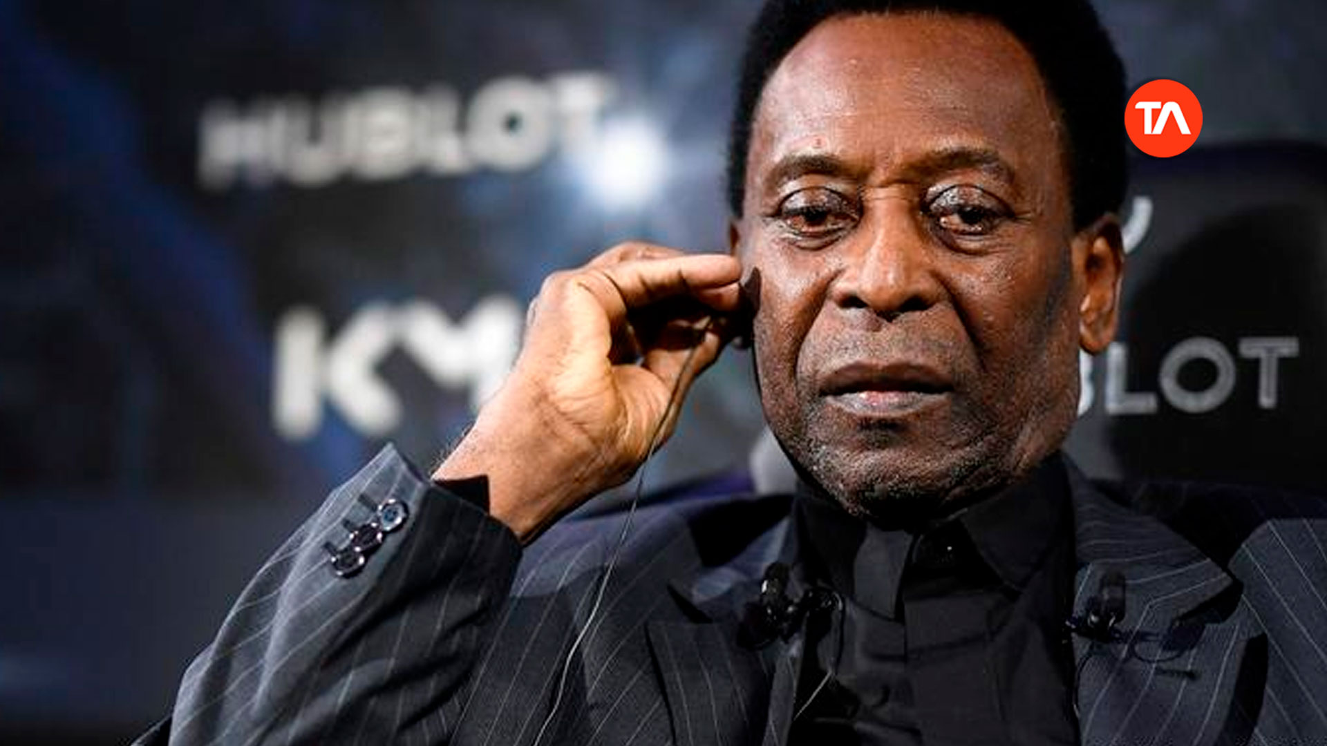 “I’m sure Diego is smiling now”: Pele