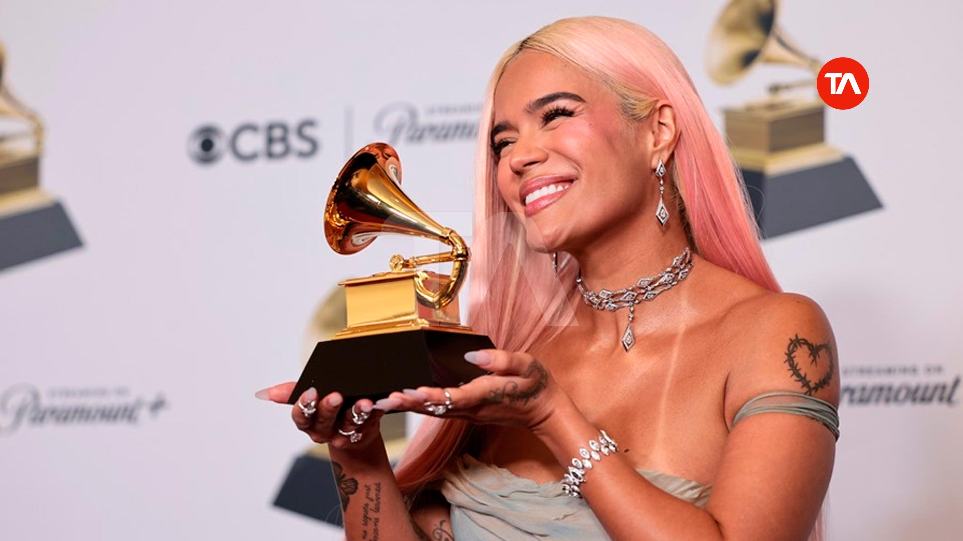 Premios Grammy 2024 Karol G gana su primer grammy estadounidense