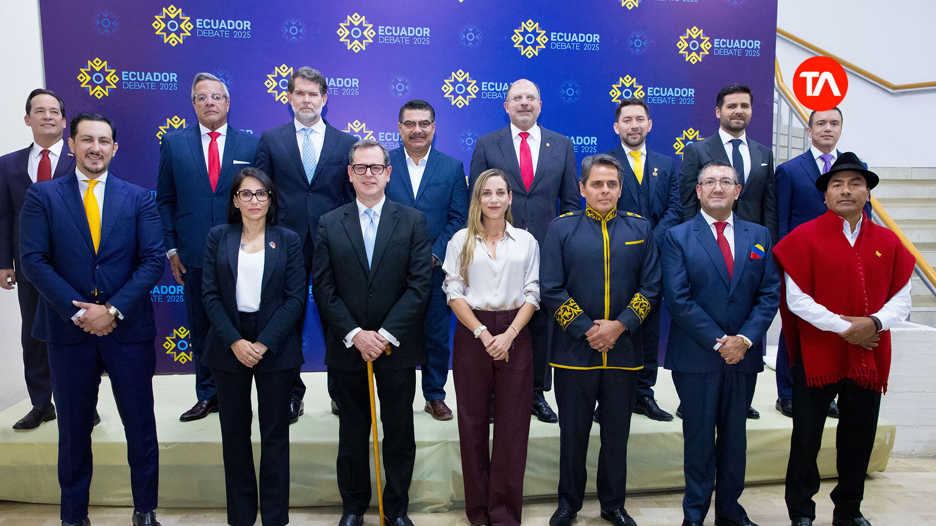 EN VIVO Debate presidencial con los 16 candidatos para las elecciones